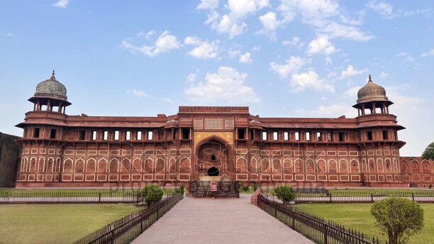 Agra Kalesi, Jahangiri Mahal, Babür mimarisi, Hindistan, kırmızı kumtaşı saray