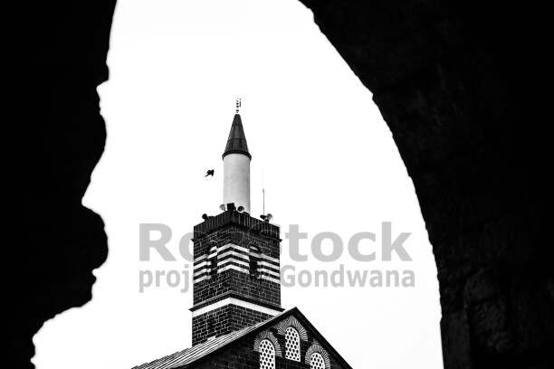 Amed Ulu Cami, Diyarbakır, bazalt taş mimari, tarihi minare, Suriçi