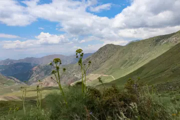 Dersim Buyer Dağı ve Munzur Dağları yüksek dağ manzarası