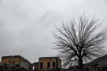 Mardin Savur harabe taş yapılar ve kış manzarası
