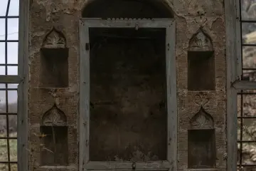 Mardin Savur tarihi taş yapı, kemerli nişler ve taş işçiliği