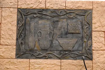 Şengal (Sincar), Özellikle 2014 yılında yaşanan IŞİD trajedisi, Êzîdî toplumu için yalnızca coğrafi bir bölge değil, tarih boyunca inançlarını korudukları, fermanlara karşı direndikleri ve en kutsal değerlerini barındırdıkları manevi bir kaledir.