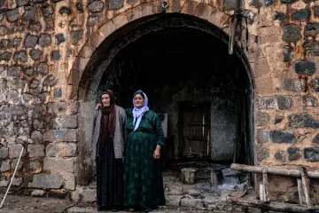 Şengal (Sincar), Özellikle 2014 yılında yaşanan IŞİD trajedisi, Êzîdî toplumu için yalnızca coğrafi bir bölge değil, tarih boyunca inançlarını korudukları, fermanlara karşı direndikleri ve en kutsal değerlerini barındırdıkları manevi bir kaledir.