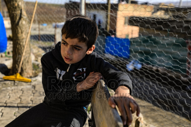 Şengal (Sincar), Özellikle 2014 yılında yaşanan IŞİD trajedisi, Êzîdî toplumu için yalnızca coğrafi bir bölge değil, tarih boyunca inançlarını korudukları, fermanlara karşı direndikleri ve en kutsal değerlerini barındırdıkları manevi bir kaledir.