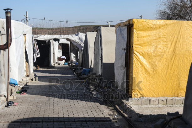 Şengal (Sincar), Özellikle 2014 yılında yaşanan IŞİD trajedisi, Êzîdî toplumu için yalnızca coğrafi bir bölge değil, tarih boyunca inançlarını korudukları, fermanlara karşı direndikleri ve en kutsal değerlerini barındırdıkları manevi bir kaledir.