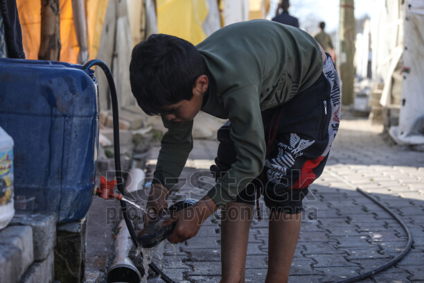 Şengal (Sincar), Özellikle 2014 yılında yaşanan IŞİD trajedisi, Êzîdî toplumu için yalnızca coğrafi bir bölge değil, tarih boyunca inançlarını korudukları, fermanlara karşı direndikleri ve en kutsal değerlerini barındırdıkları manevi bir kaledir.
