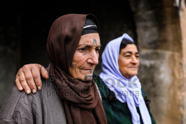 Şengal (Sincar), Özellikle 2014 yılında yaşanan IŞİD trajedisi, Êzîdî toplumu için yalnızca coğrafi bir bölge değil, tarih boyunca inançlarını korudukları, fermanlara karşı direndikleri ve en kutsal değerlerini barındırdıkları manevi bir kaledir.